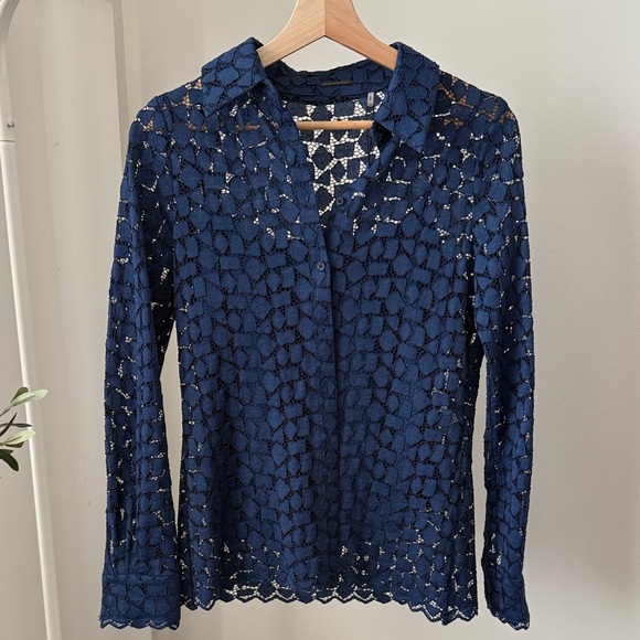 Elie Tahari Tops - Ellie Tahari Geo Lace Button Shirt Sea Blue Size XS